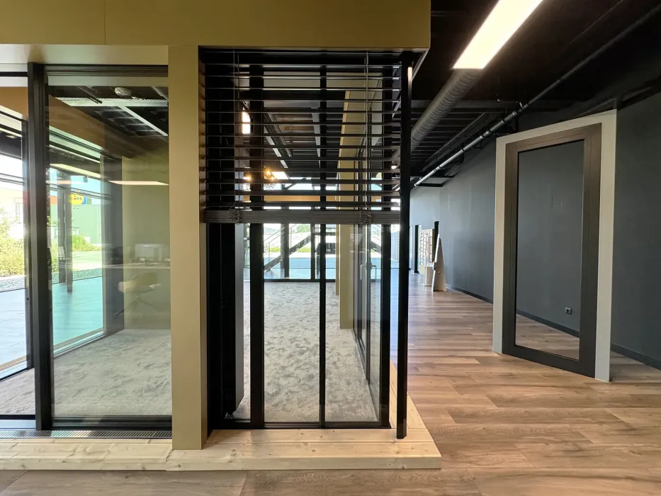 Bezrámové riešenie pevných okien