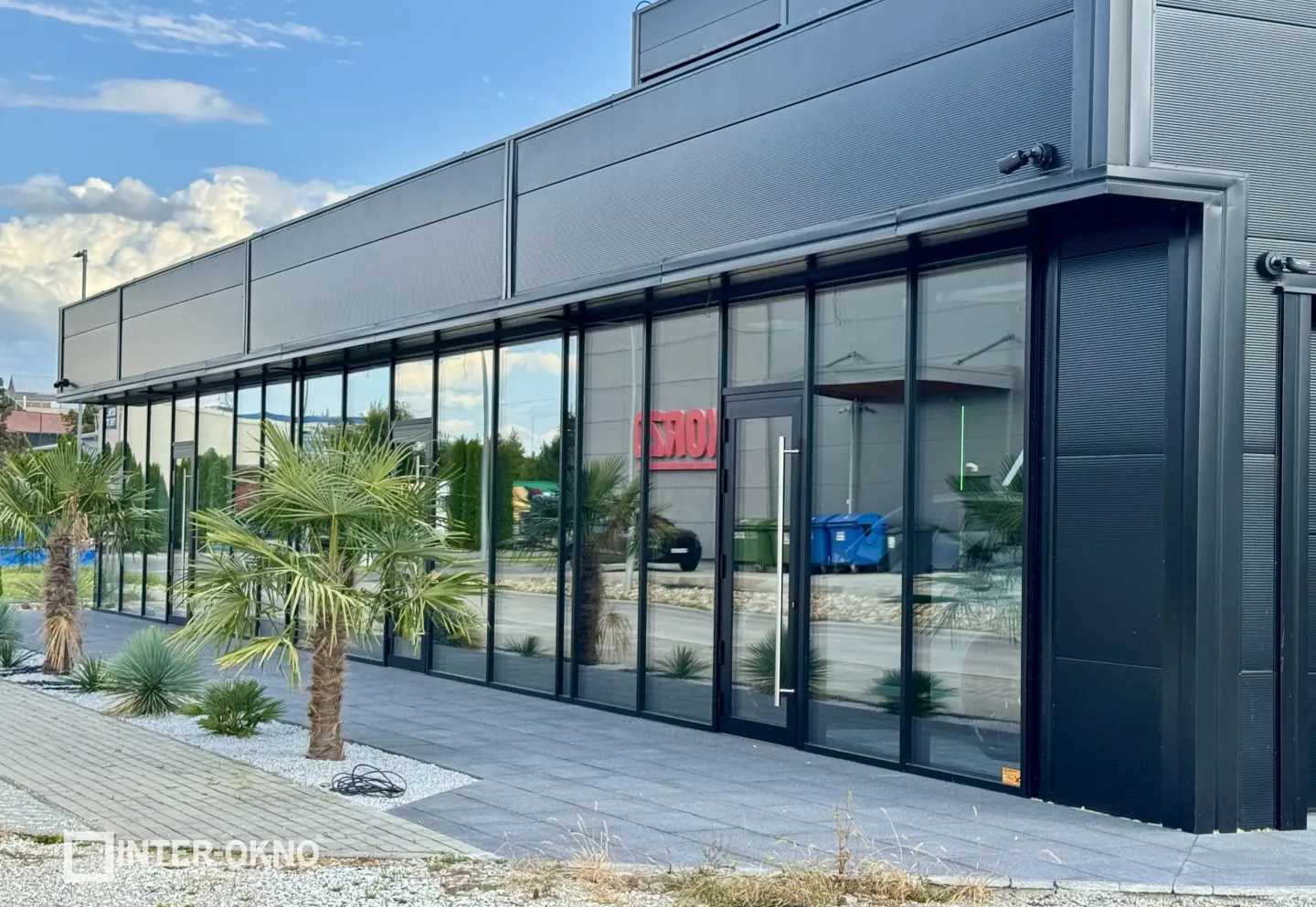 Výroba a montáž hliníkových okien a dverí REBELS