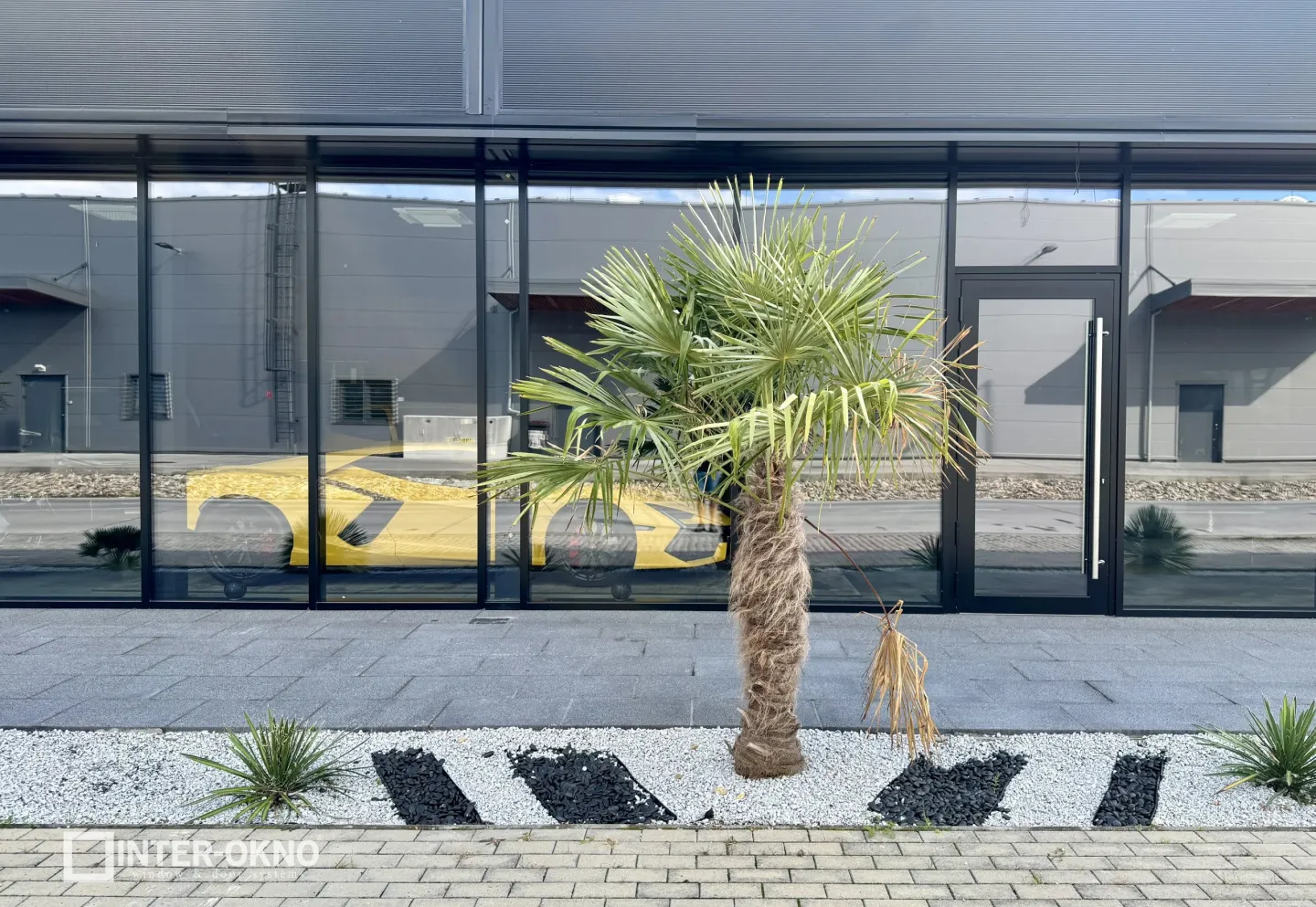 Výroba a montáž hliníkových okien a dverí REBELS