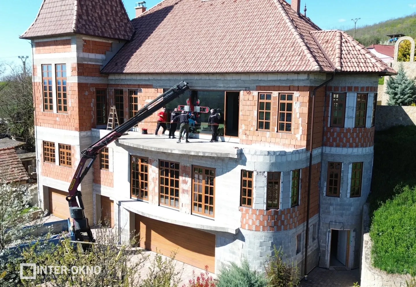 Výroba a montáž hliníkových okien a dverí - RD VGV