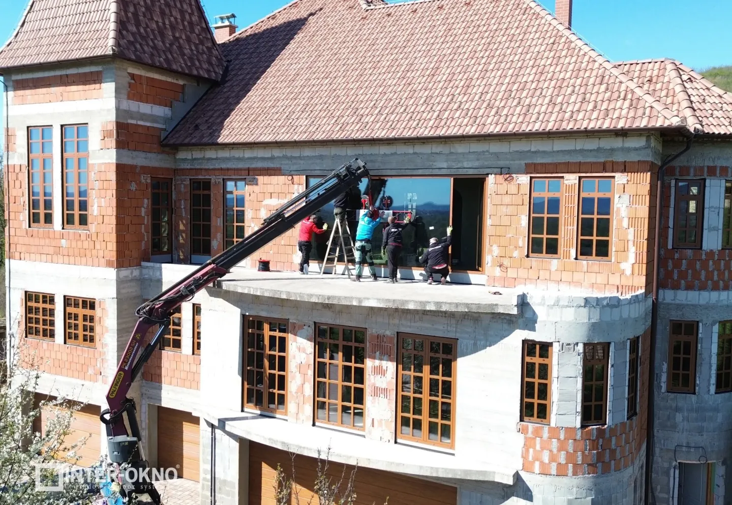 Výroba a montáž hliníkových okien a dverí - RD VGV