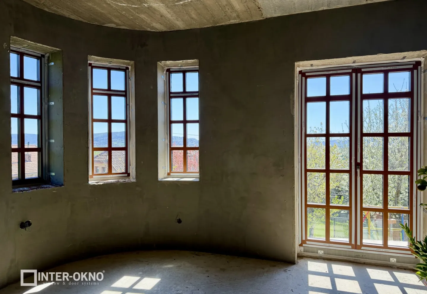 Výroba a montáž hliníkových okien a dverí - RD VGV